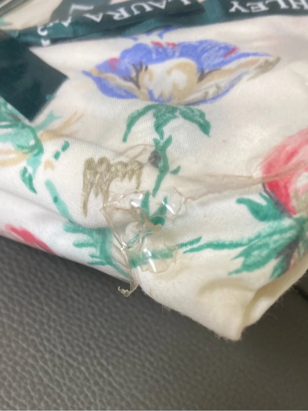 Laura Ashley King Flat Sheet JULIET Roses Floral NEW IN PKG 200 Threads/sq inch